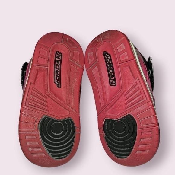 Girls Nike Air Jordan Retro Shoes Sneakers 6C Pink - Picture 10 of 14